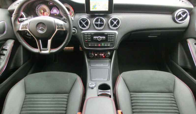 2014 Mercedes-Benz A 200 AMG full