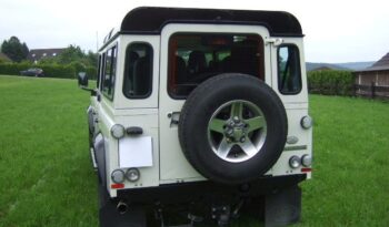 2010 Land Rover Defender 110 Fire and Ice Station full